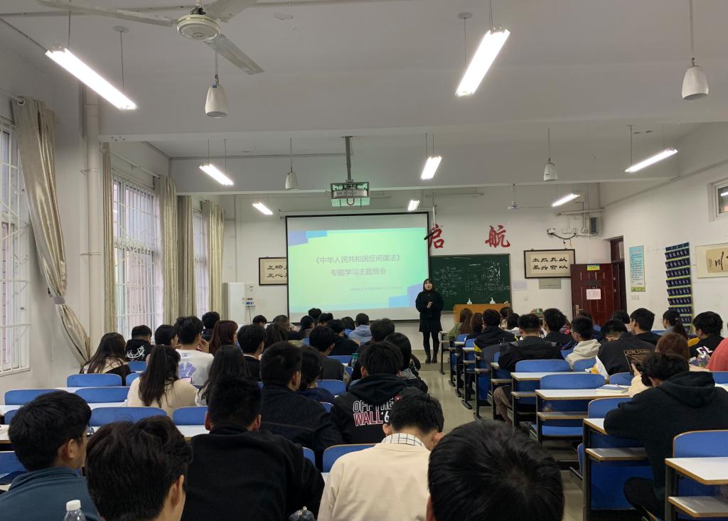 crown sport官方网站