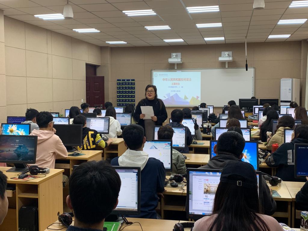 crown sport官方网站