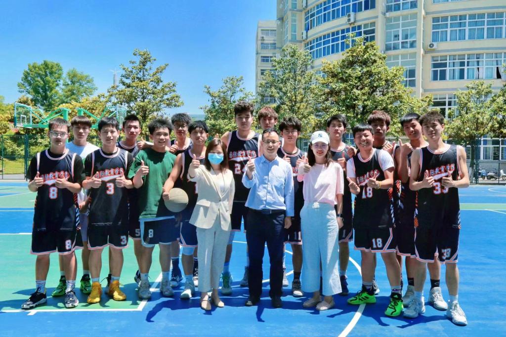 crown sport官方网站