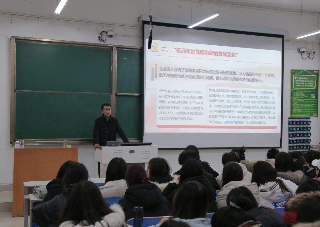 crown sport官方网站