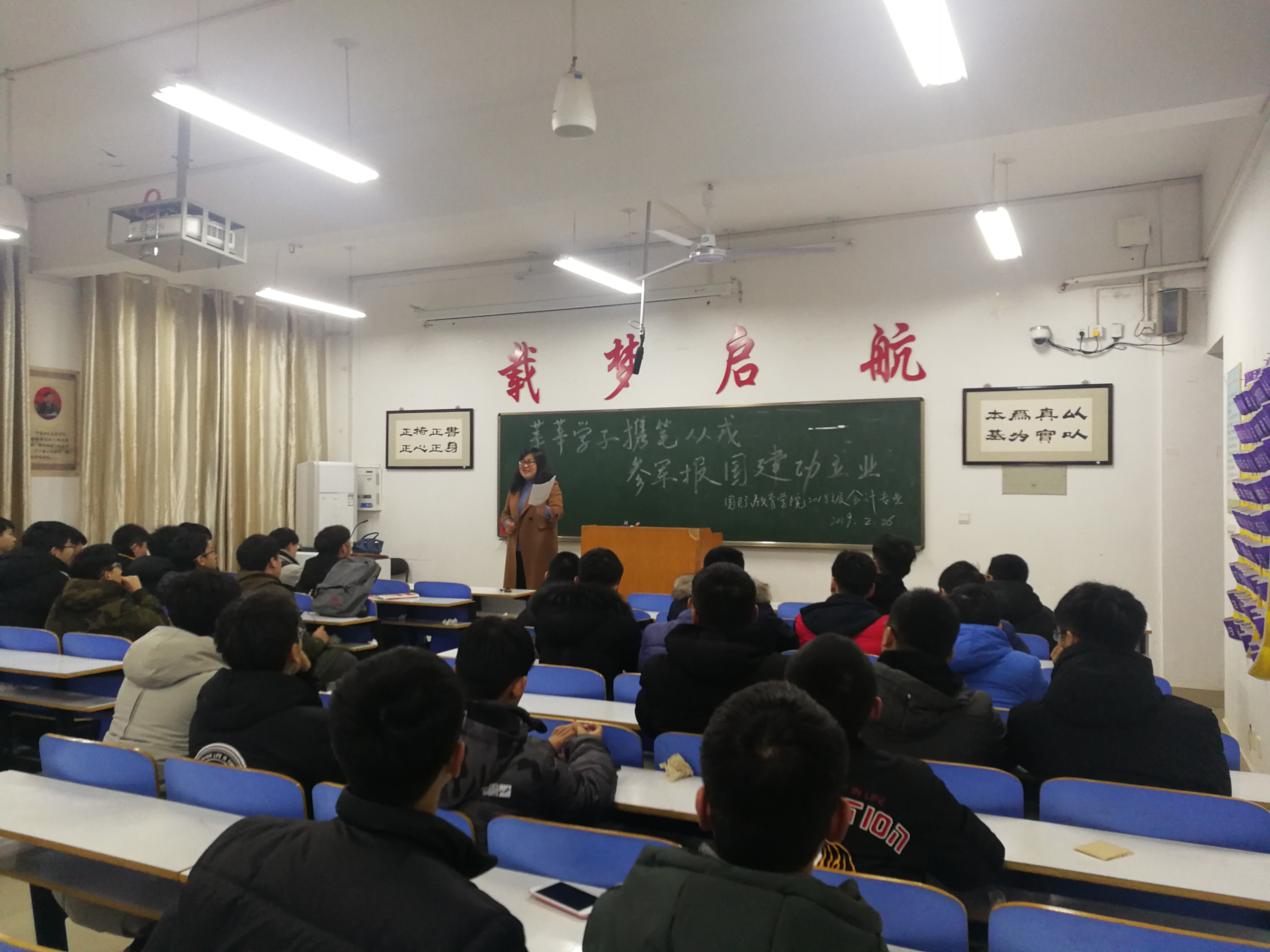 crown sport官方网站