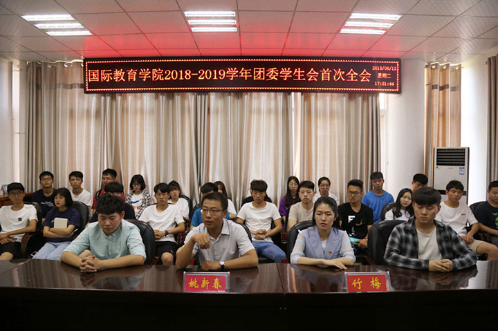 IMG_4932.jpg crown sport官方网站