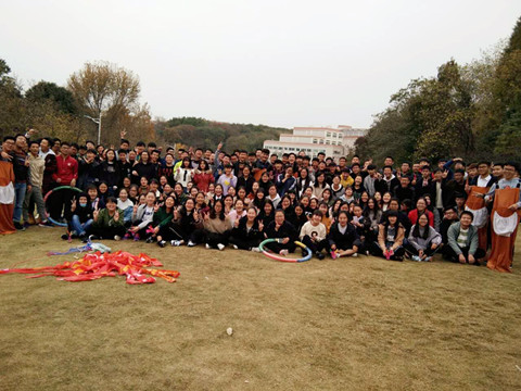1.jpg crown sport官方网站