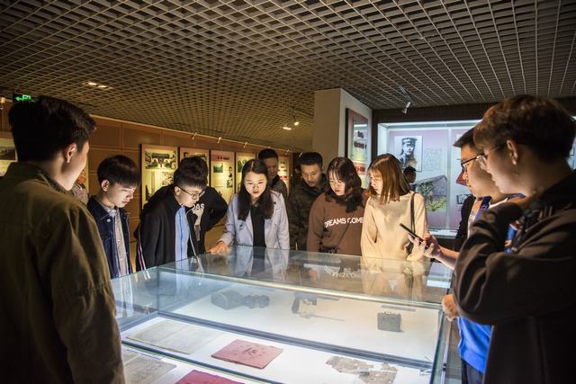 crown sport官方网站