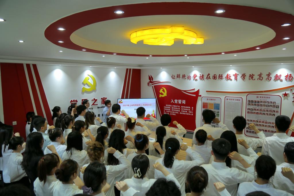 crown sport官方网站