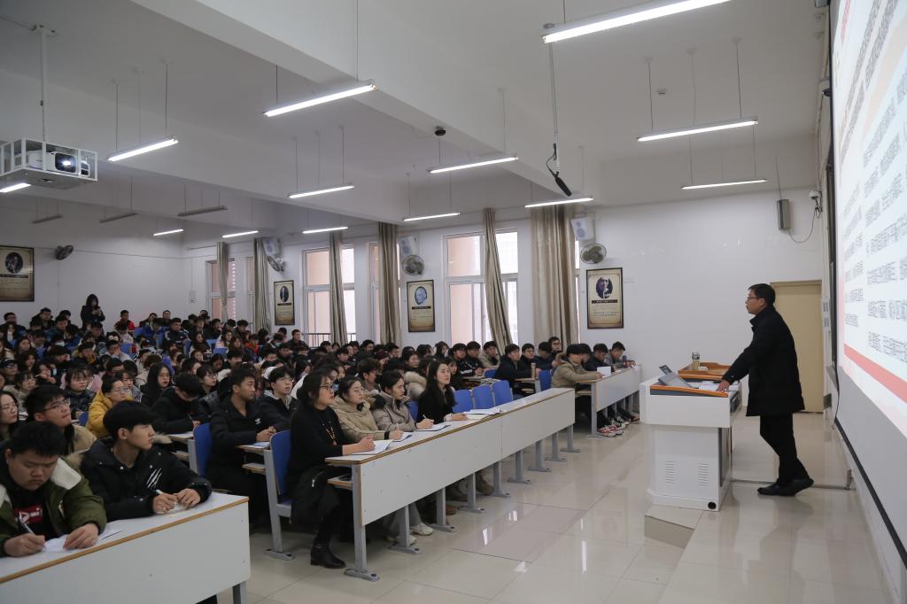 crown sport官方网站