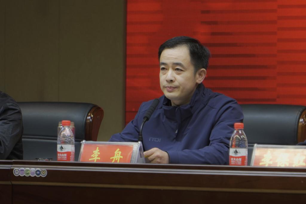 crown sport官方网站