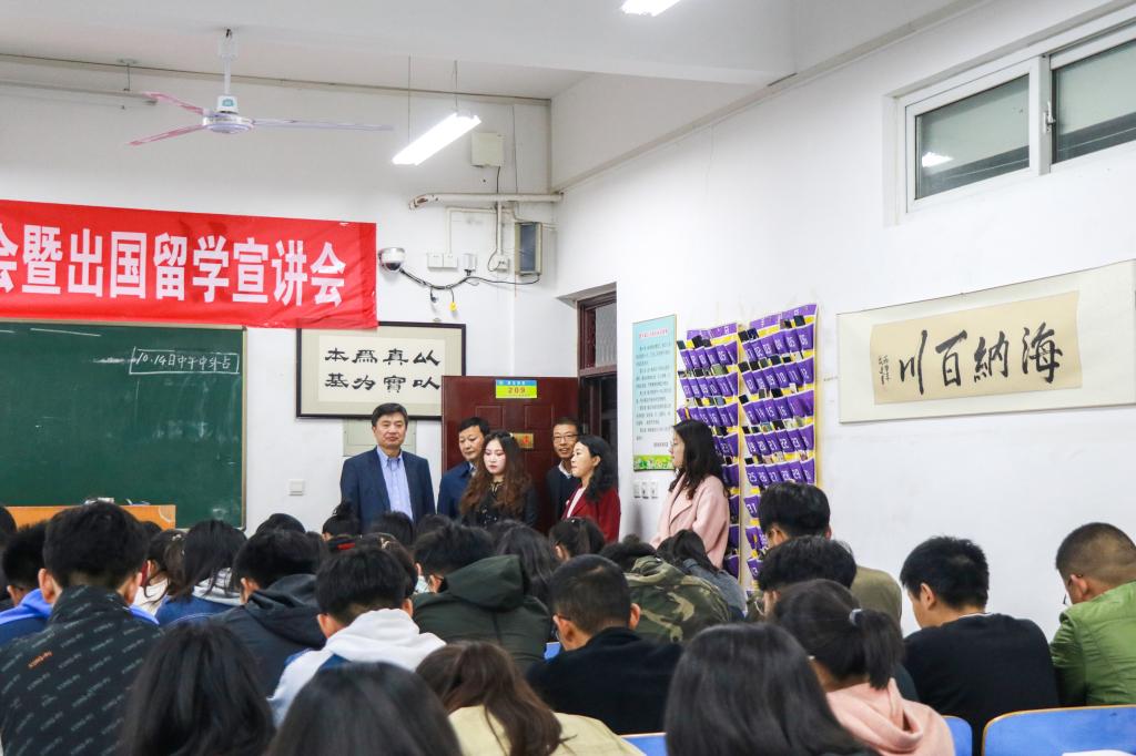 crown sport官方网站